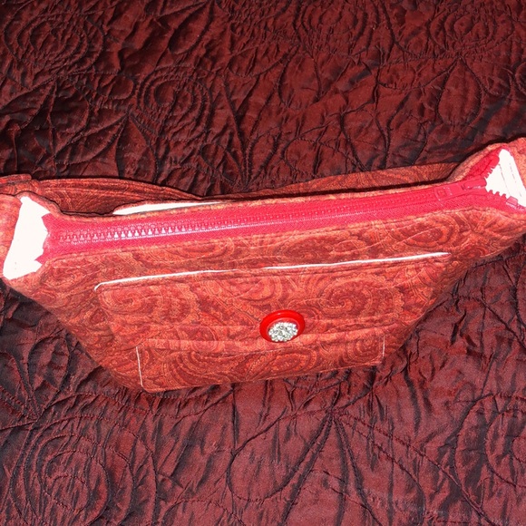 Red Paisley quilted bag (VB style) - Picture 5 of 8